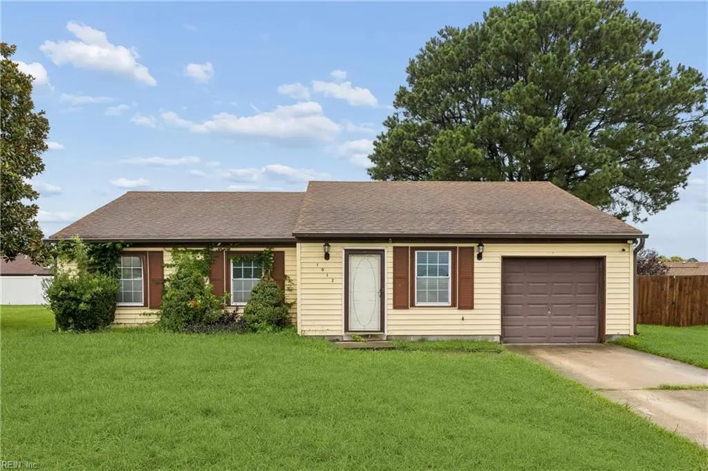 1012 Sir Gawaine Dr, Chesapeake