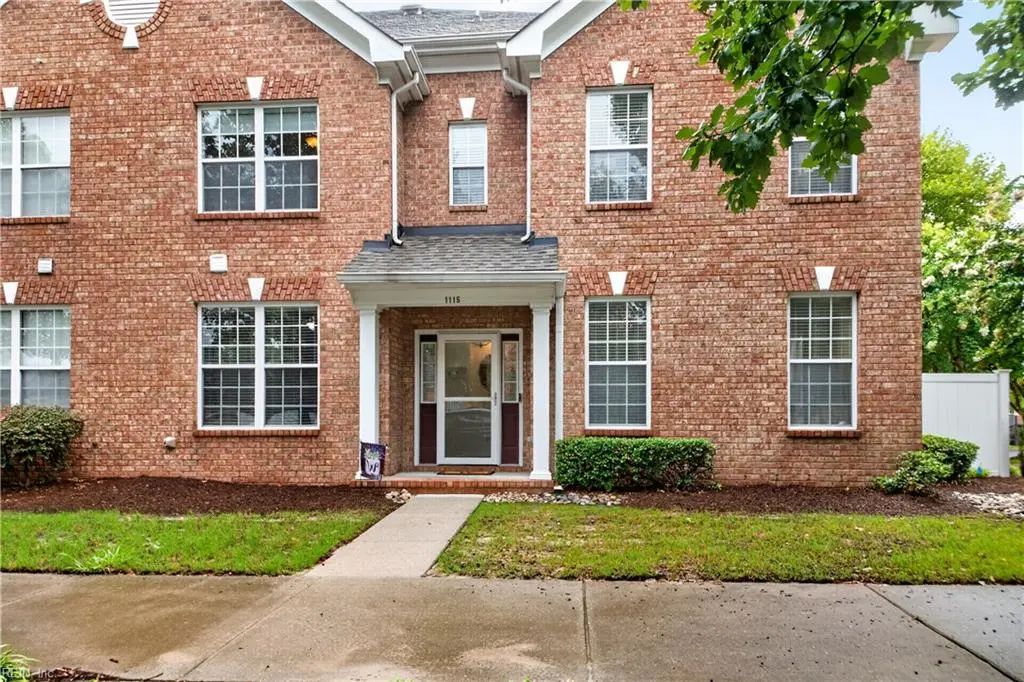 1115 Warrington Blvd, Chesapeake