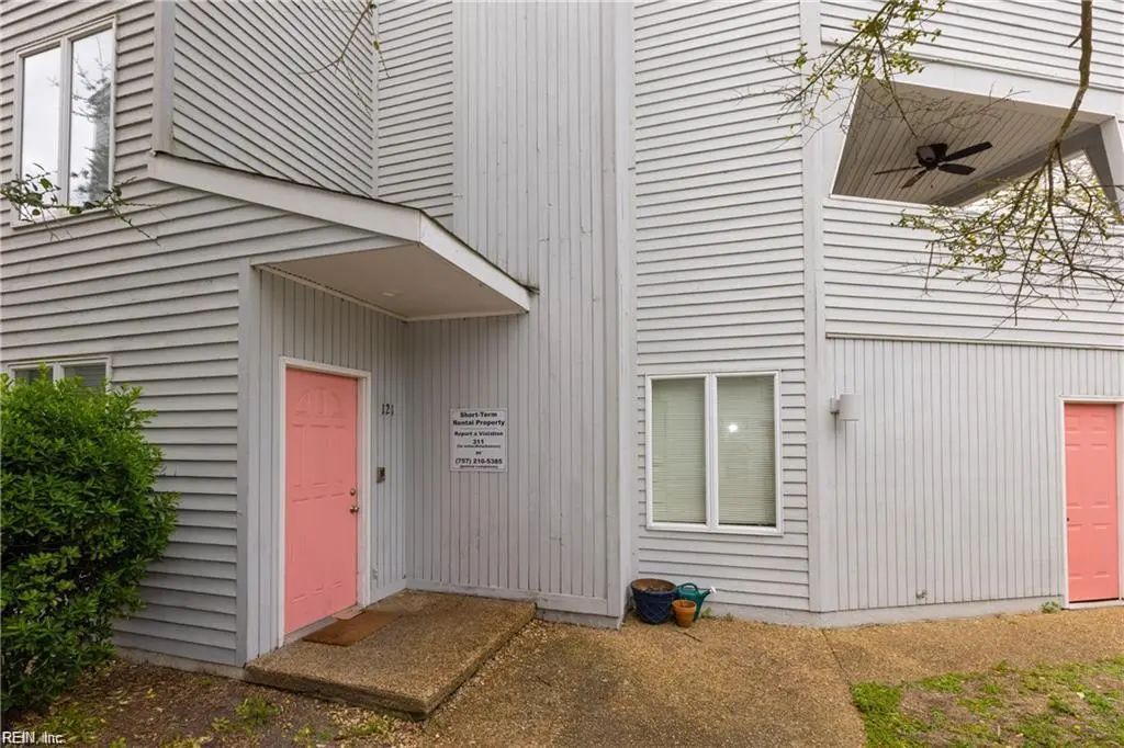 121 78th St, Virginia Beach