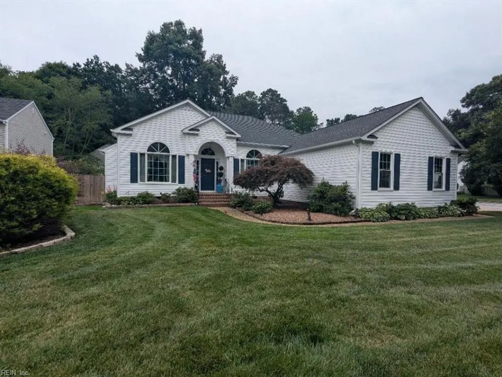 101 Seagrams Ct, York County