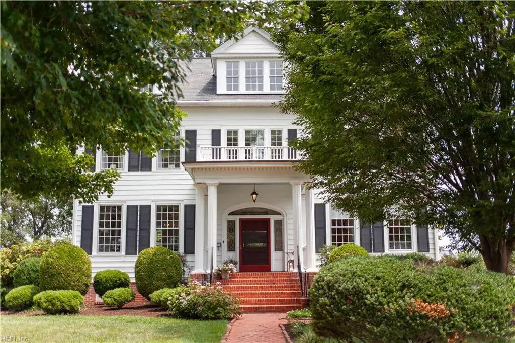 609 Bridge St, Hampton