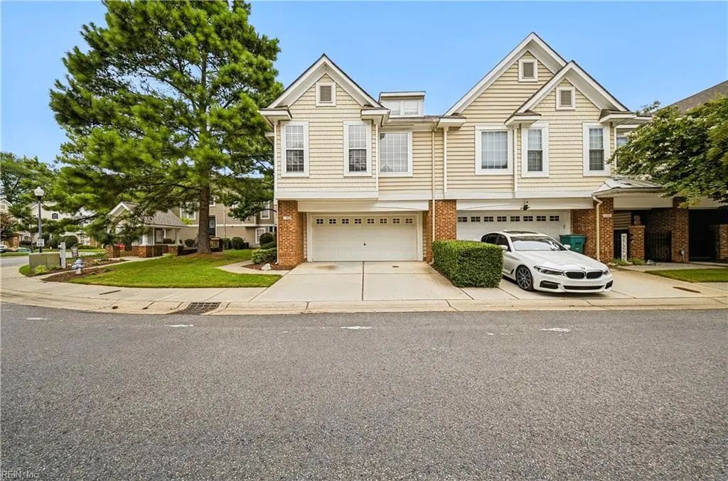3023 Bay Shore Ln, Suffolk