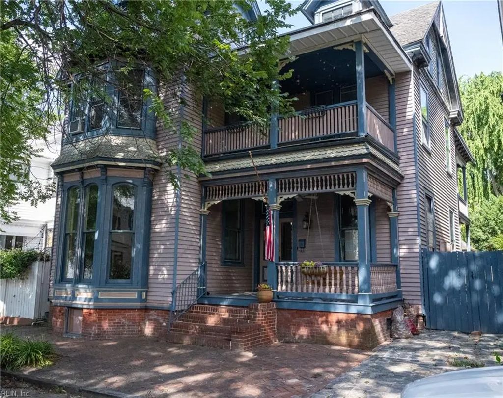 357 Dinwiddie St, Portsmouth
