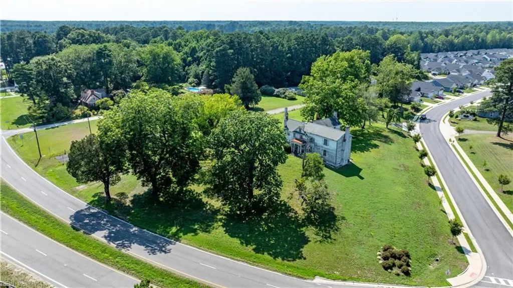 7260 Main St, Gloucester County