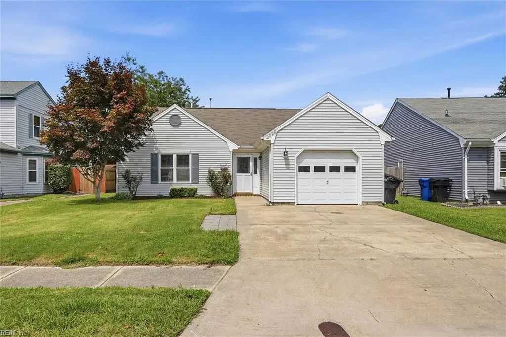 2096 Weybridge Dr, Virginia Beach