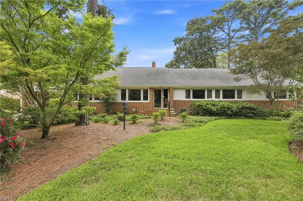 1450 Waylon Ave, Norfolk