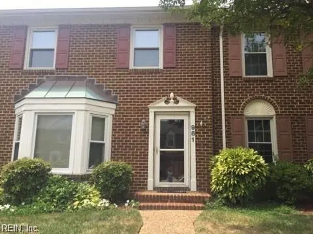 981 Colonial Meadows Way, Virginia Beach