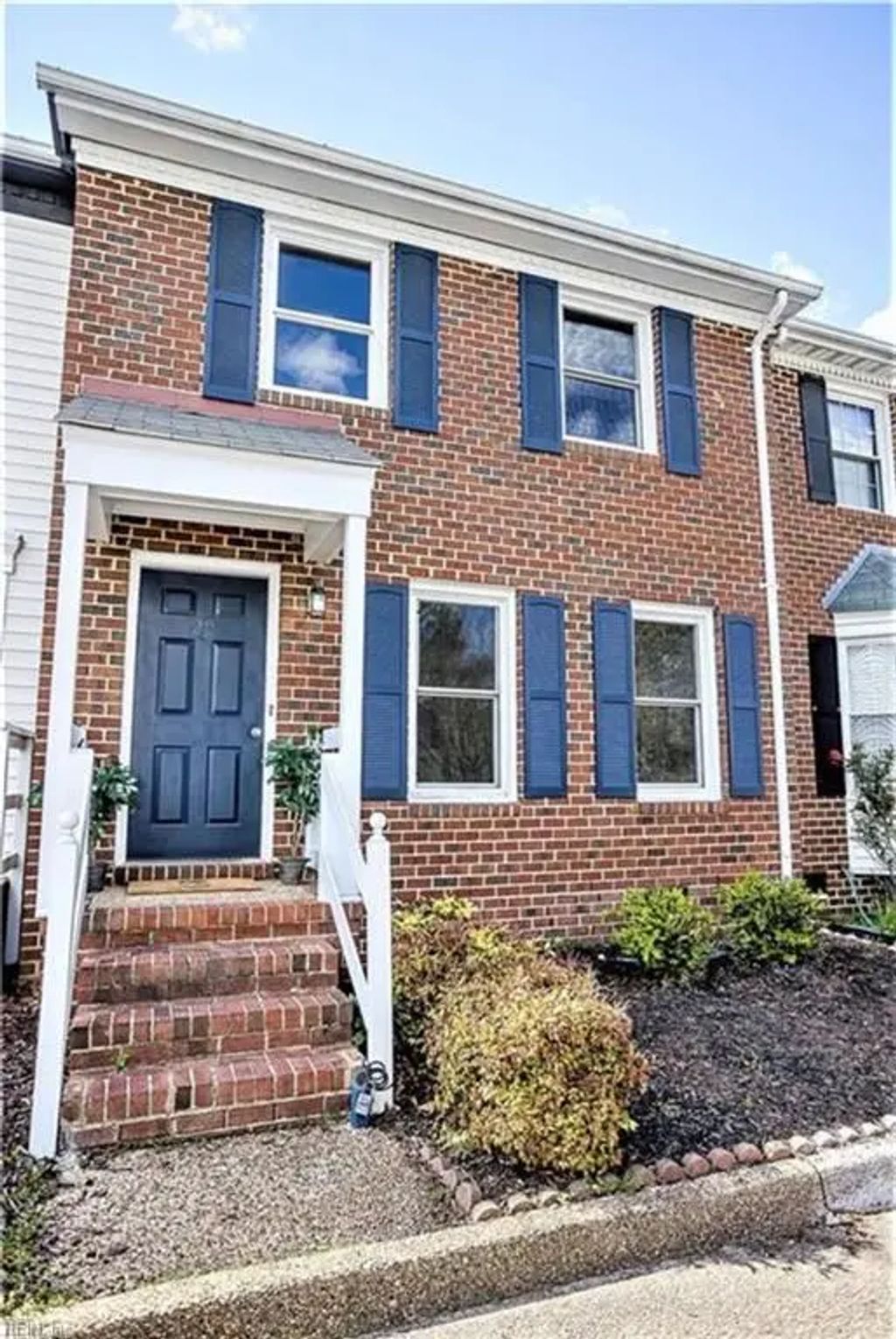 20 Colonies Lndg, Hampton