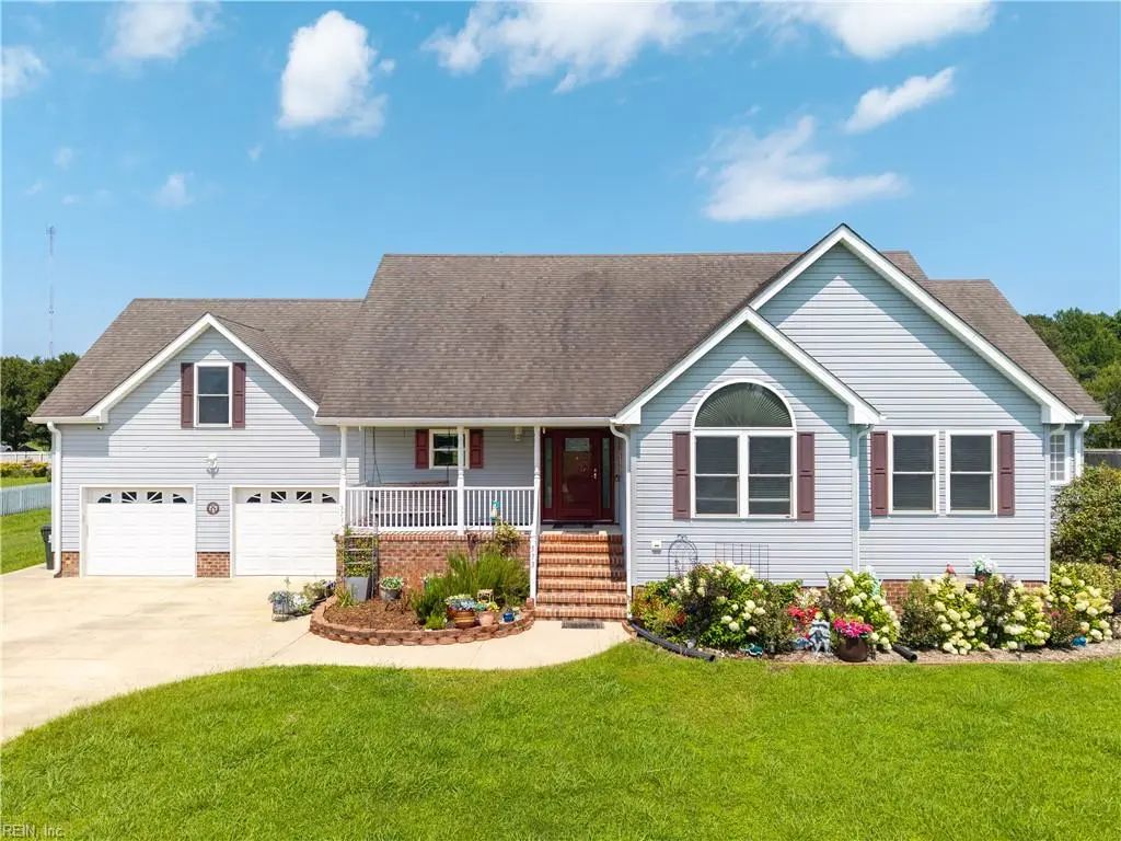 573 Snowden Rd, Moyock