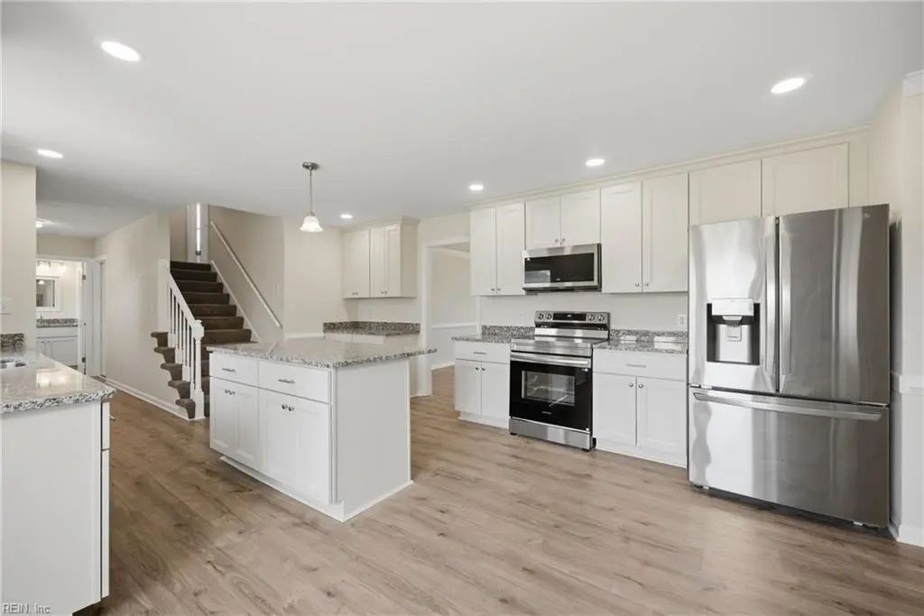 4805 Halifax Dr, Virginia Beach