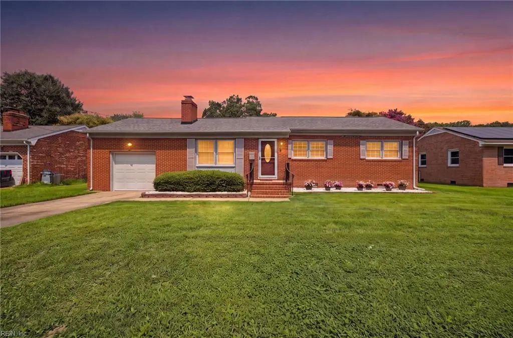 106 Opal Dr, Newport News