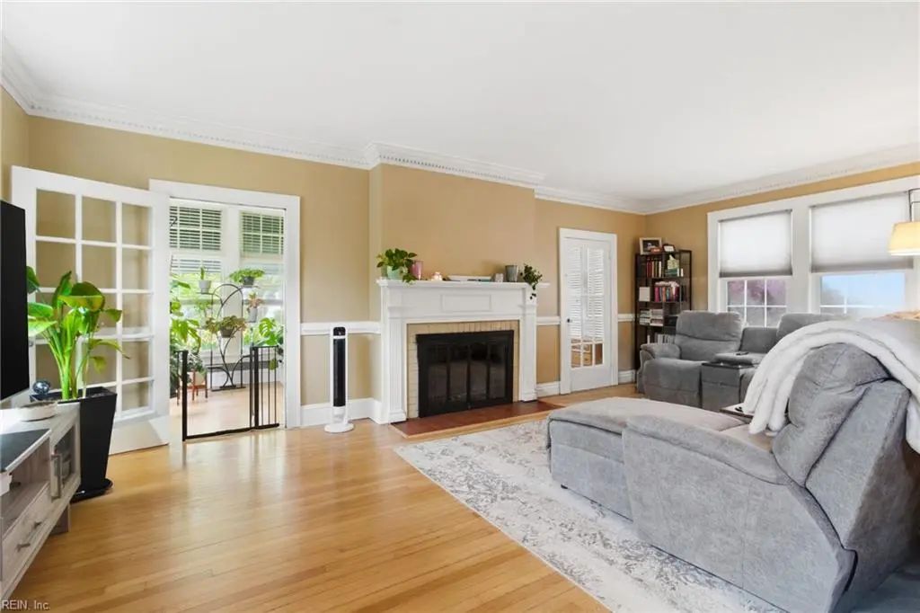 5803 Upper Brandon Pl, Norfolk