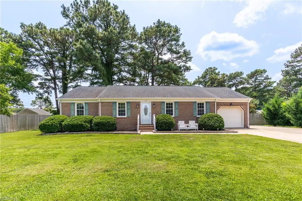 1421 Avon Rd, Chesapeake