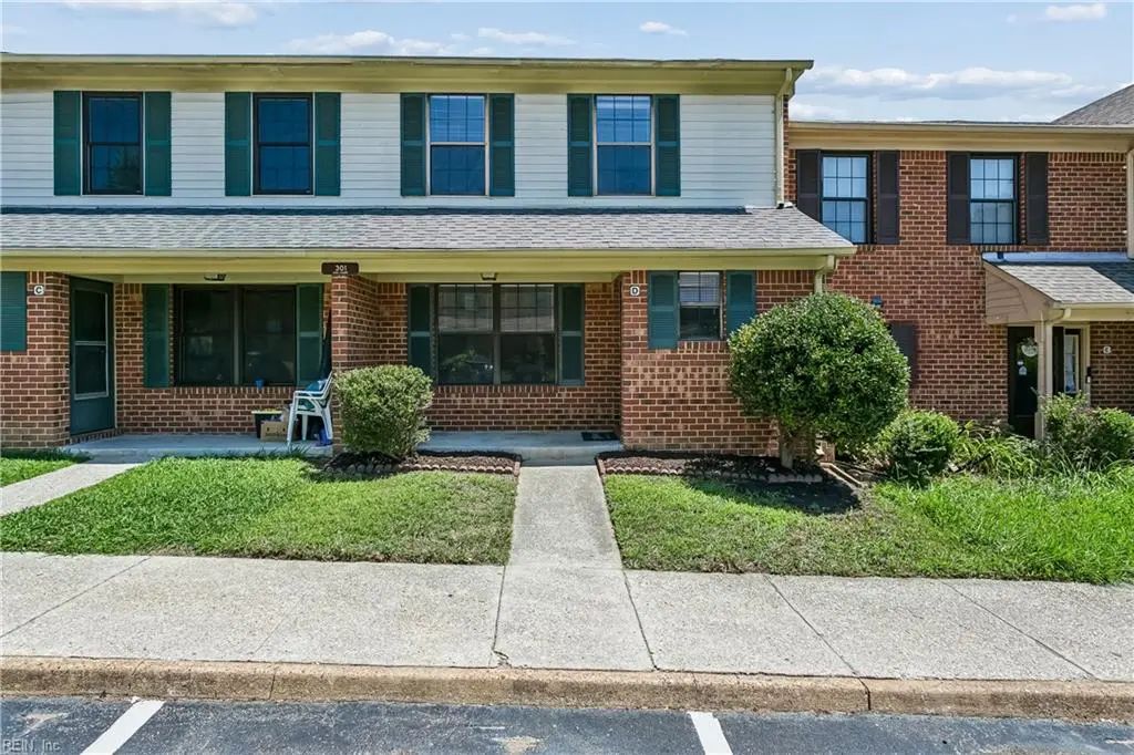 301 Civil Ct, Newport News