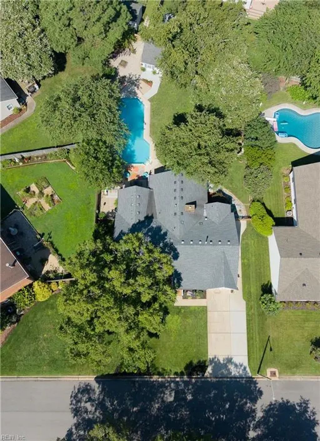 318 Rio Dr, Chesapeake