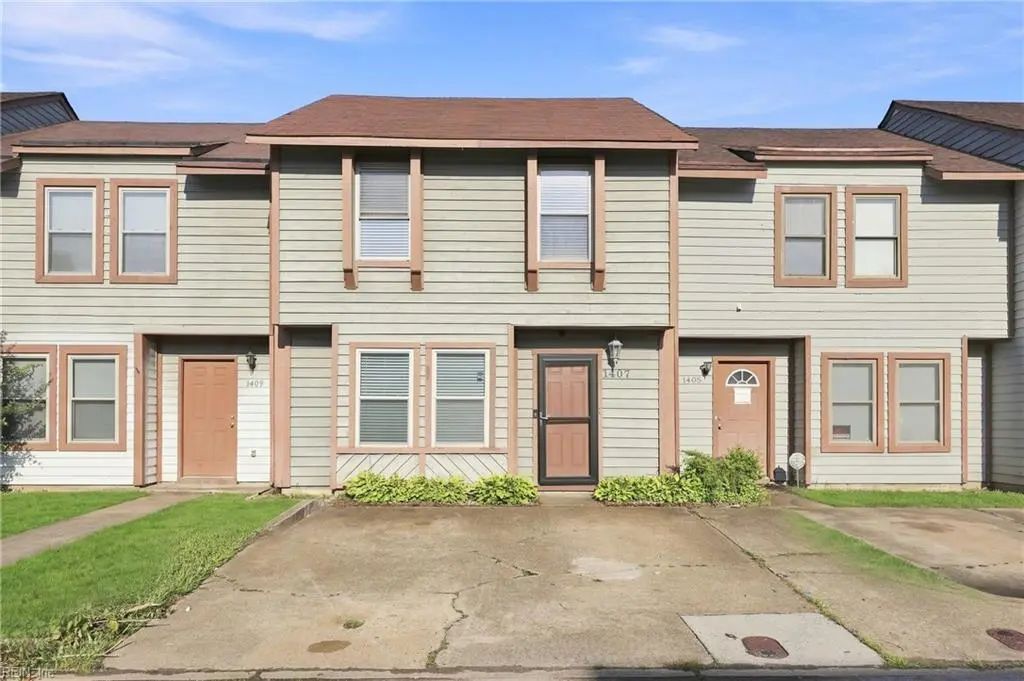 1407 Woodscape Ln, Virginia Beach