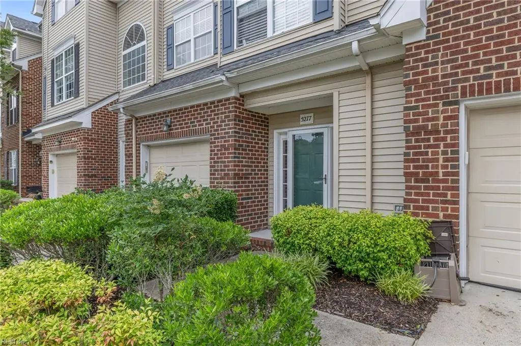 5277 Summer Cres, Virginia Beach