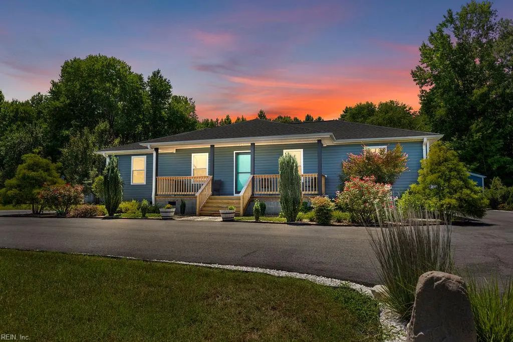 4673 Deer Path Rd, Suffolk