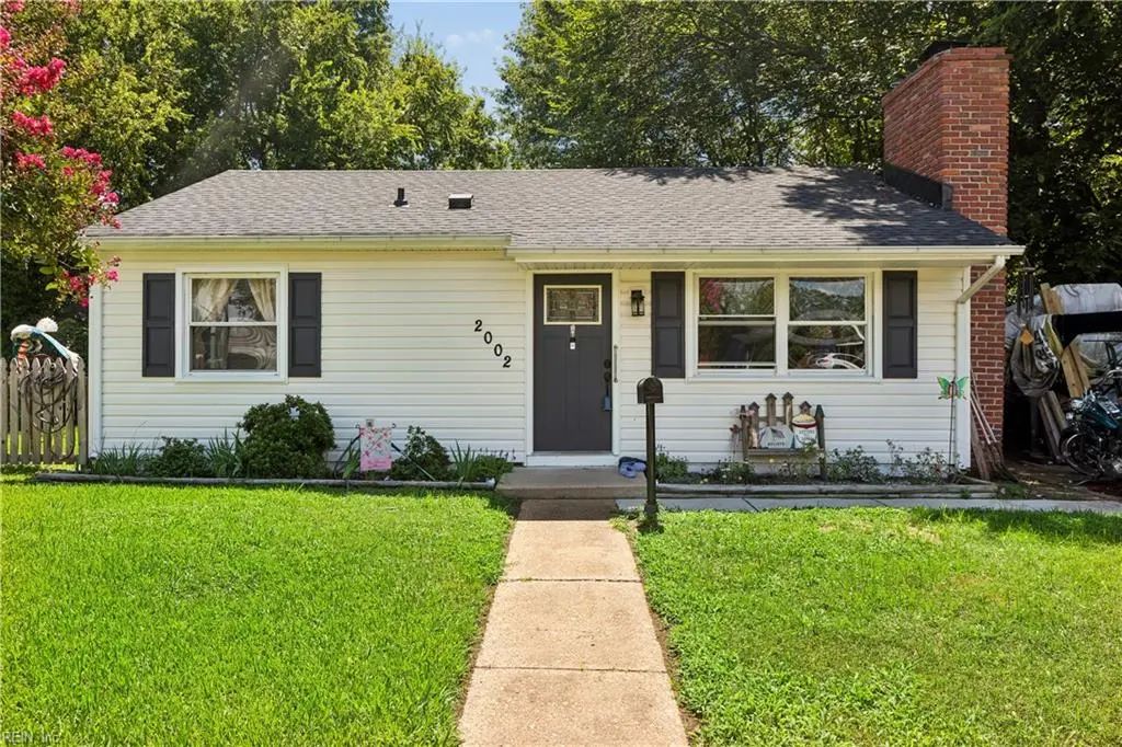 2002 Whitman Pl, Hampton