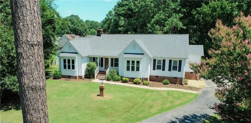 101 S Teal Cir, Franklin