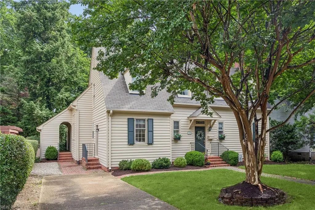 125 Indian Springs Rd, Williamsburg