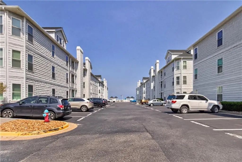 2308 Beach Haven Dr, Virginia Beach