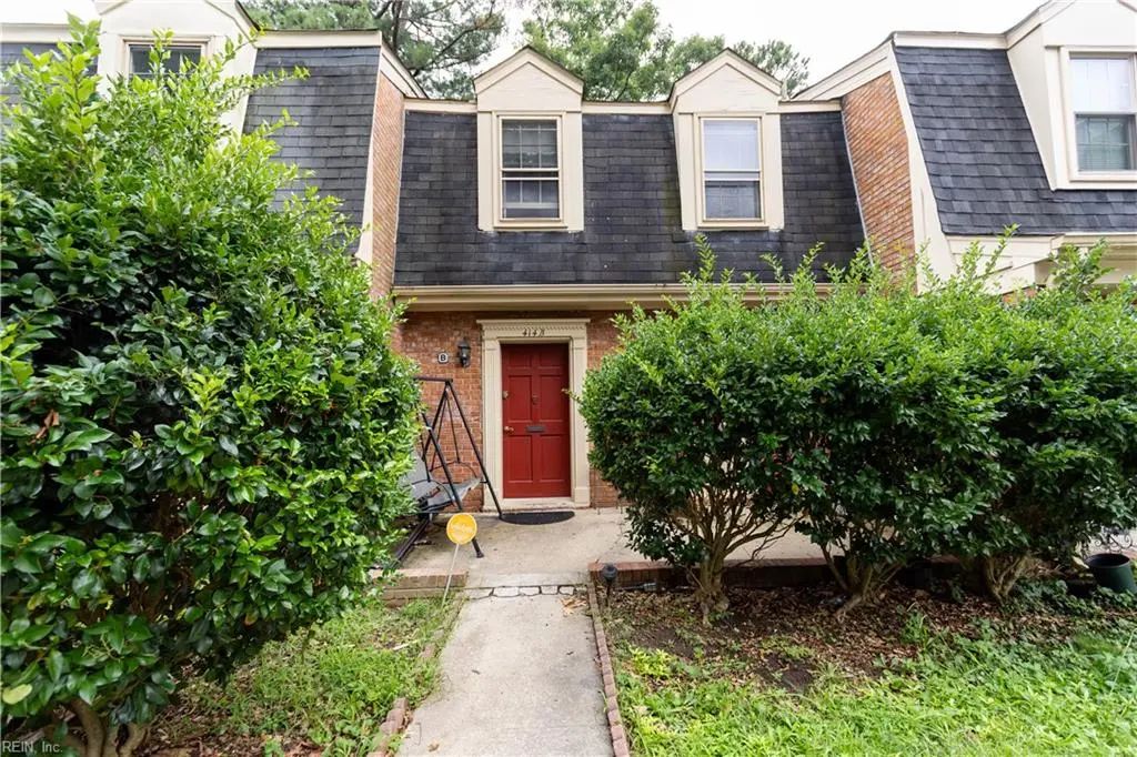 414 Hustings Ln, Newport News