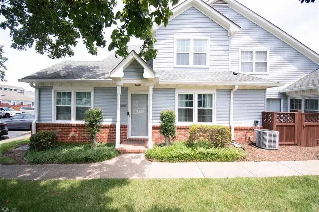 5245 Lake Victoria Arch, Virginia Beach