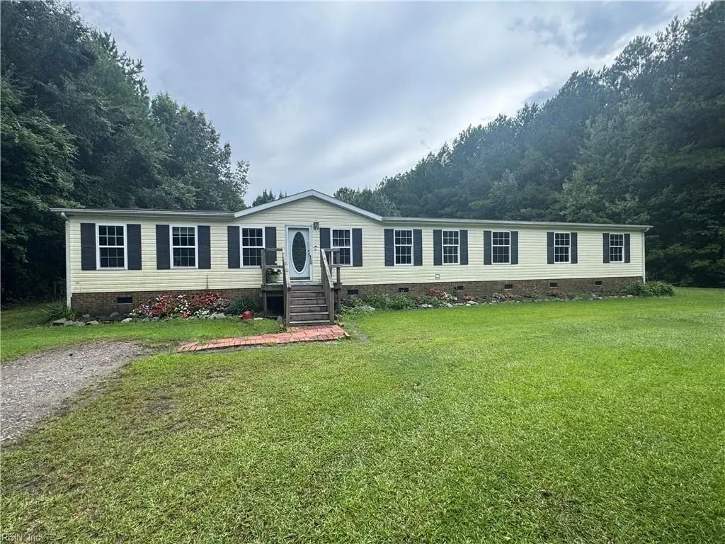 1225 Lynchs Corner Rd, Pasquotank County