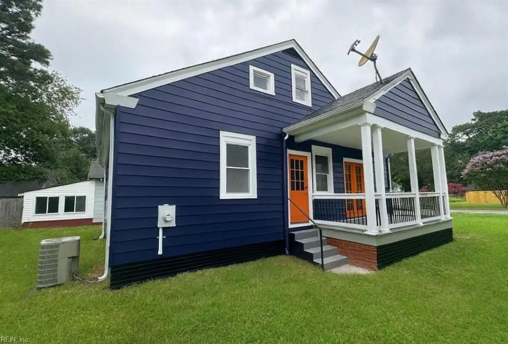1615 Holladay St, Portsmouth