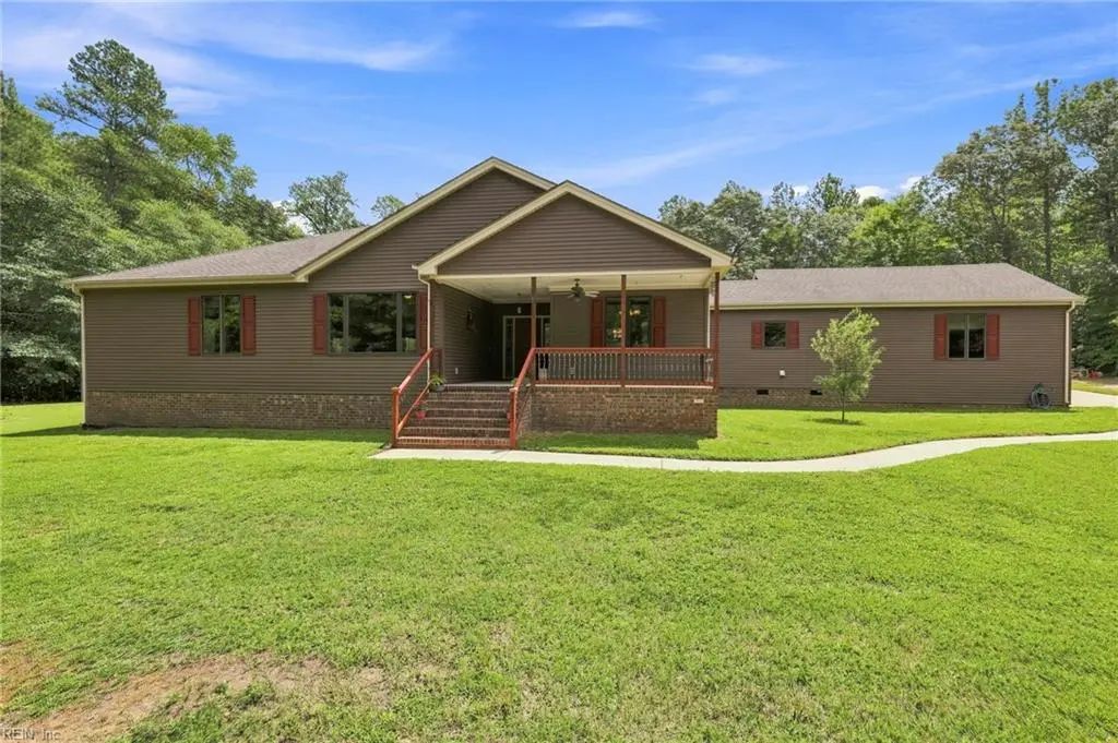 18152 Private Stock Ln, Isle of Wight County