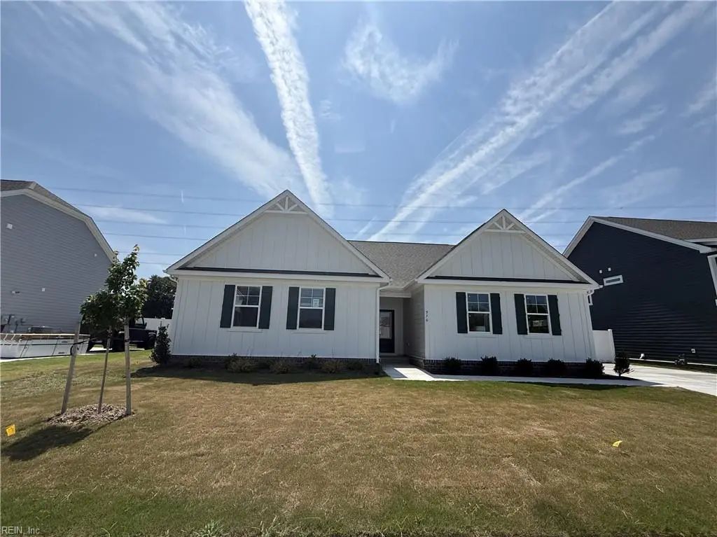 976 Intracoastal Way, Chesapeake