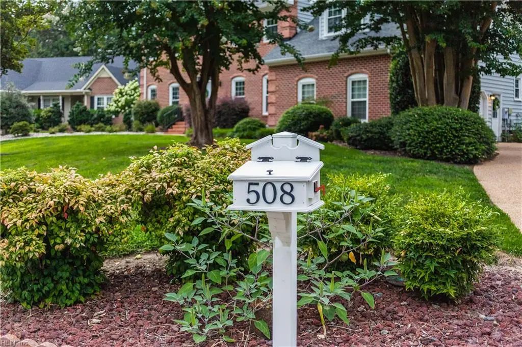 508 Birkdale Ct, York County