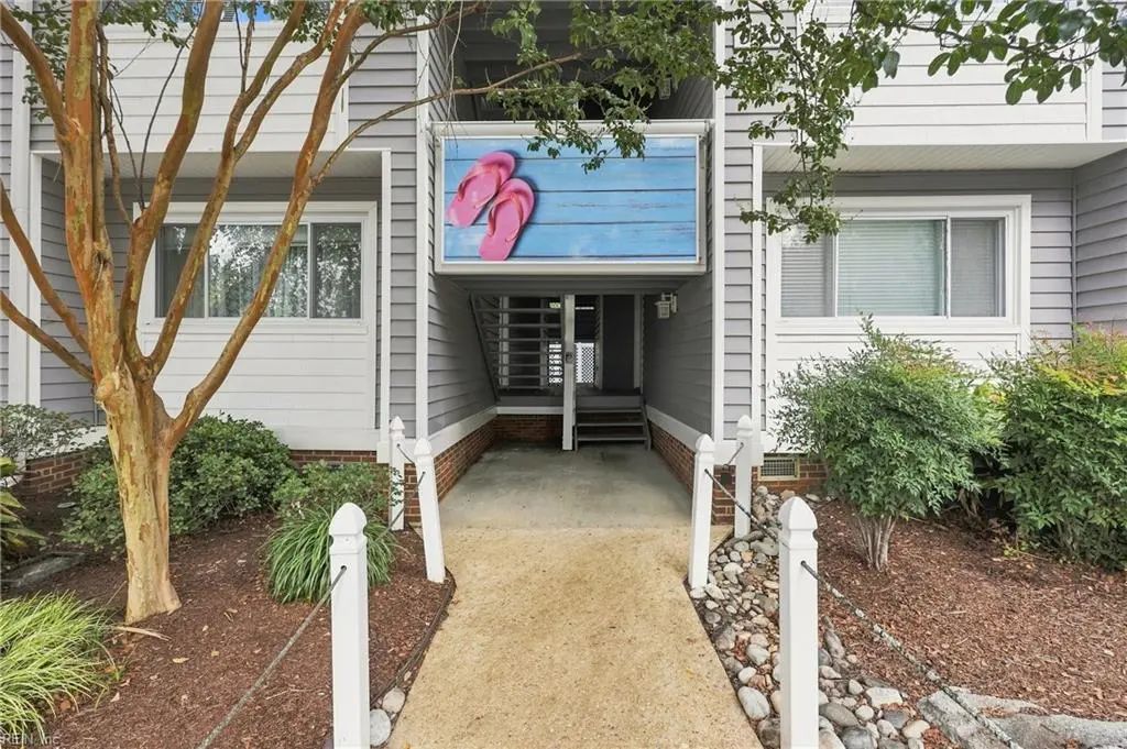 500 Ocean Trace Arch, Virginia Beach