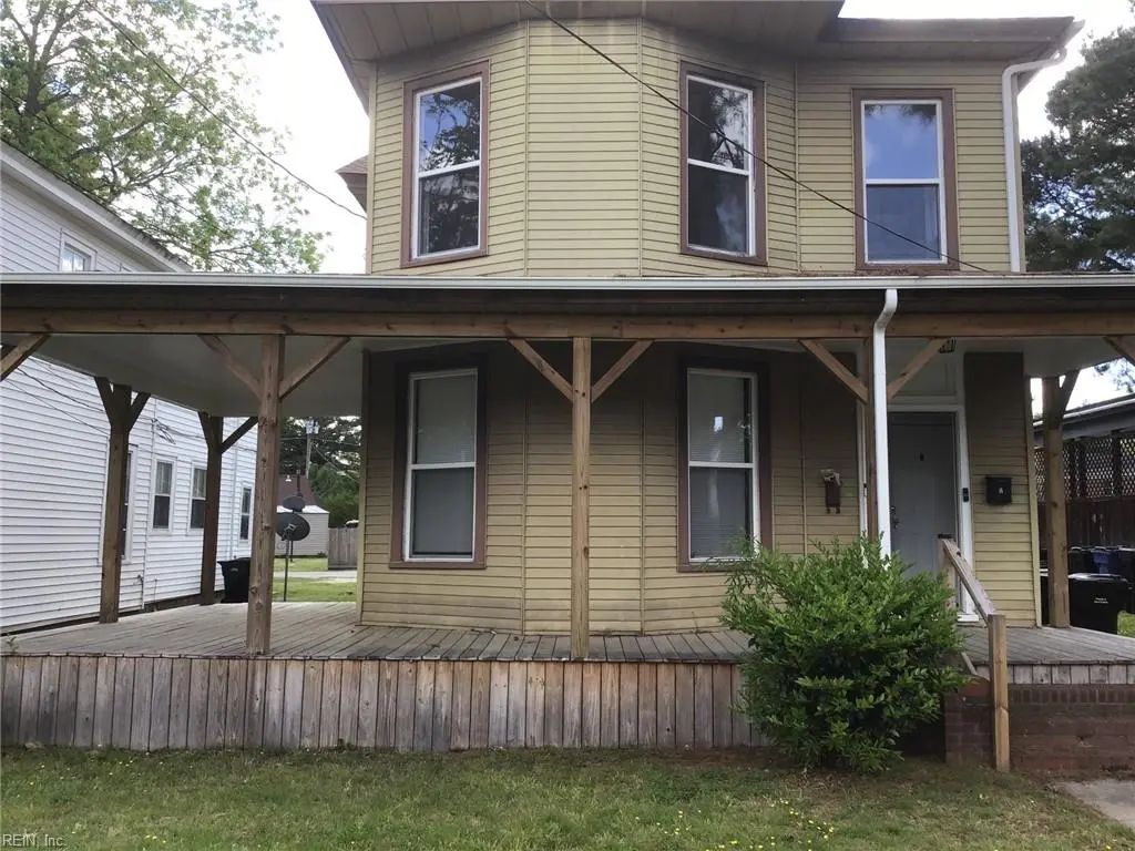 607 N High St, Franklin