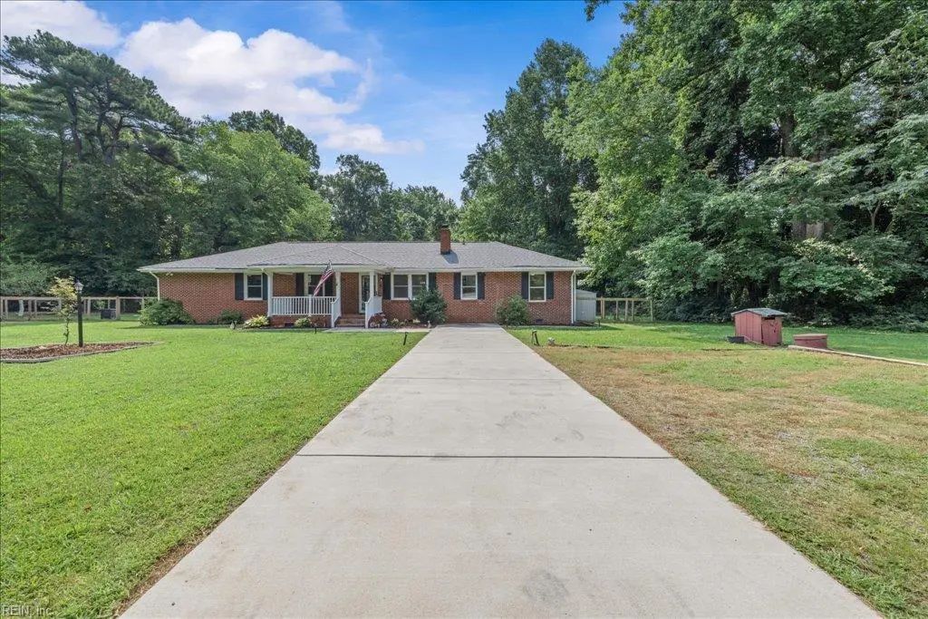 7150 Crittenden Rd, Suffolk