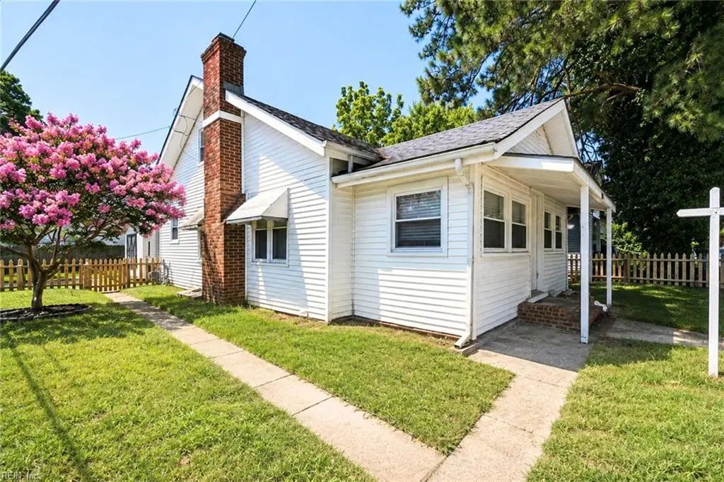 1045 Green St, Norfolk
