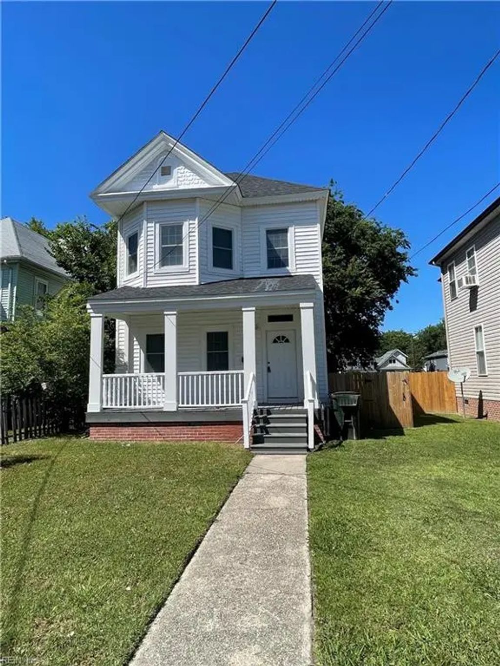 220 W 30th St, Norfolk