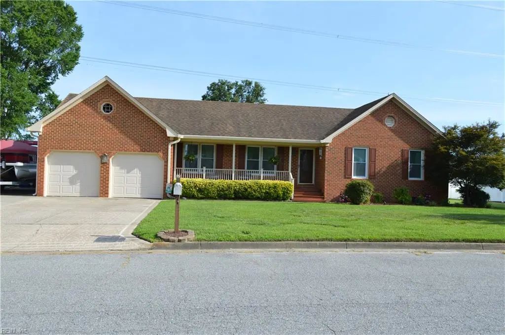 940 Saddleback Trail Rd, Chesapeake