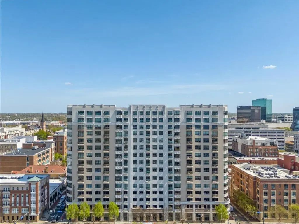 123 College Pl, Norfolk