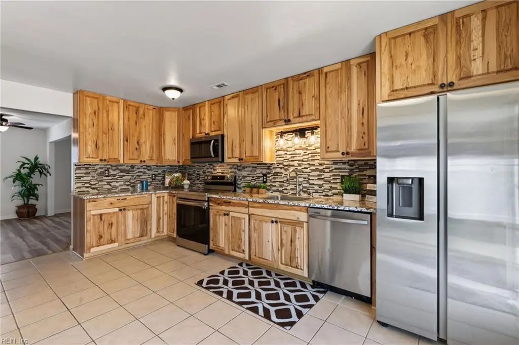 3441 Forest Glen Rd, Virginia Beach