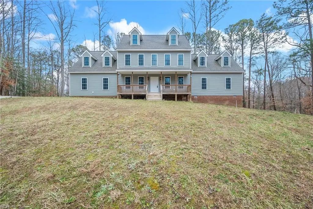 4 Pasture Cir, James City County