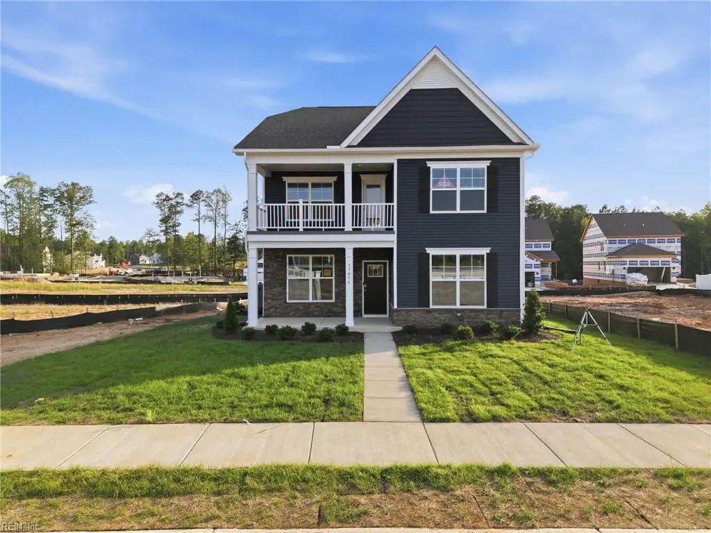 1008 Eastport Pl, Suffolk