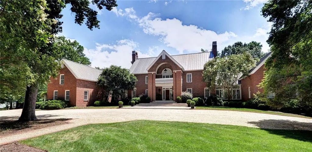 22600 Cypress Point Rd, Charles City County