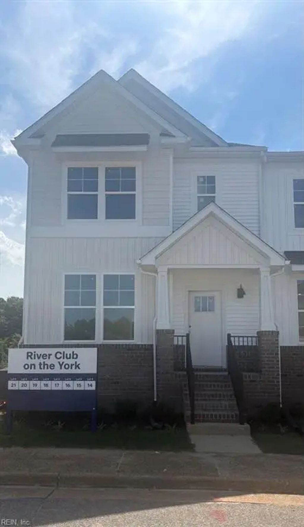 2346 Somerset Way, Gloucester County