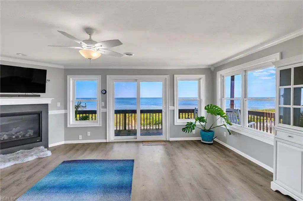 1048 E Ocean View Ave, Norfolk