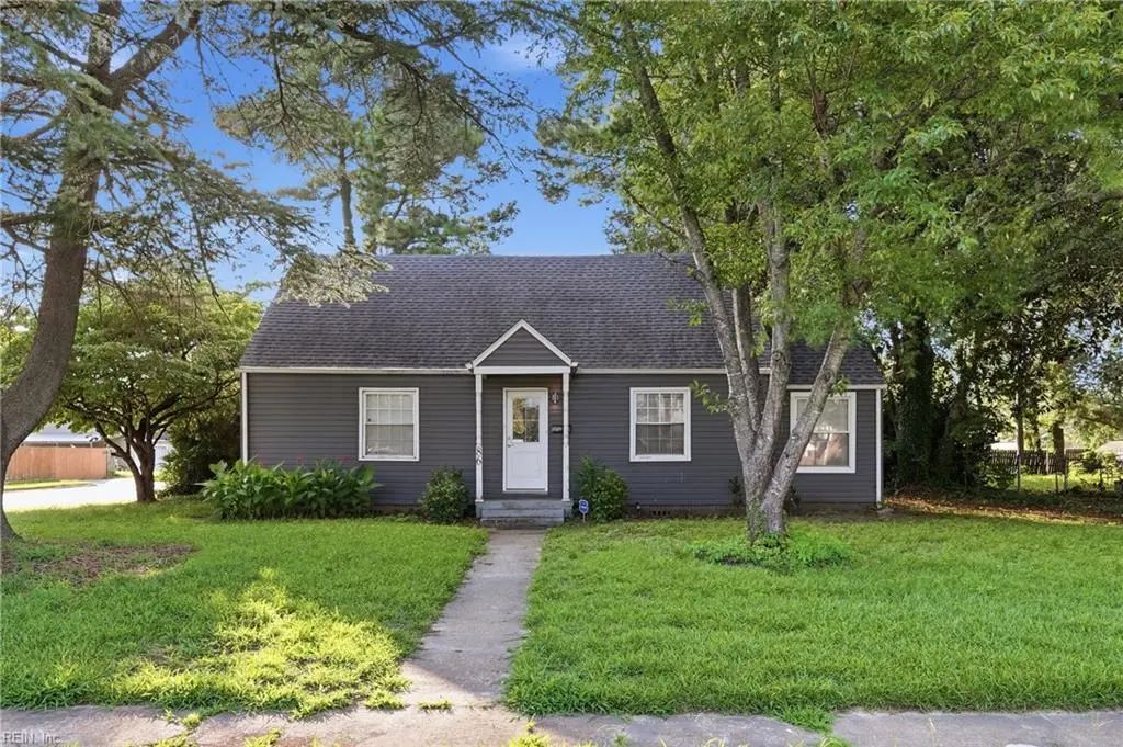 86 Wyoming Ave, Portsmouth