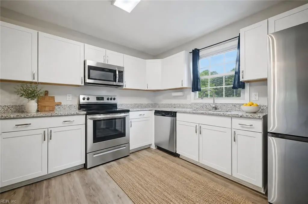 397 Deputy Ln, Newport News
