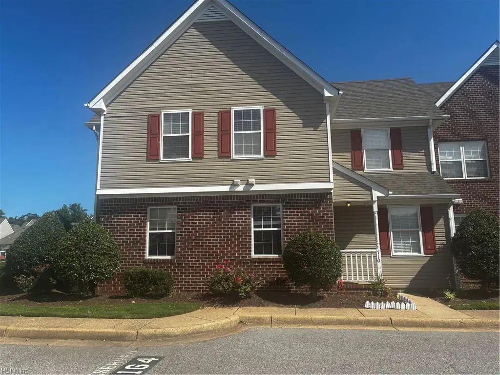 710 Willow Green Ct, Chesapeake