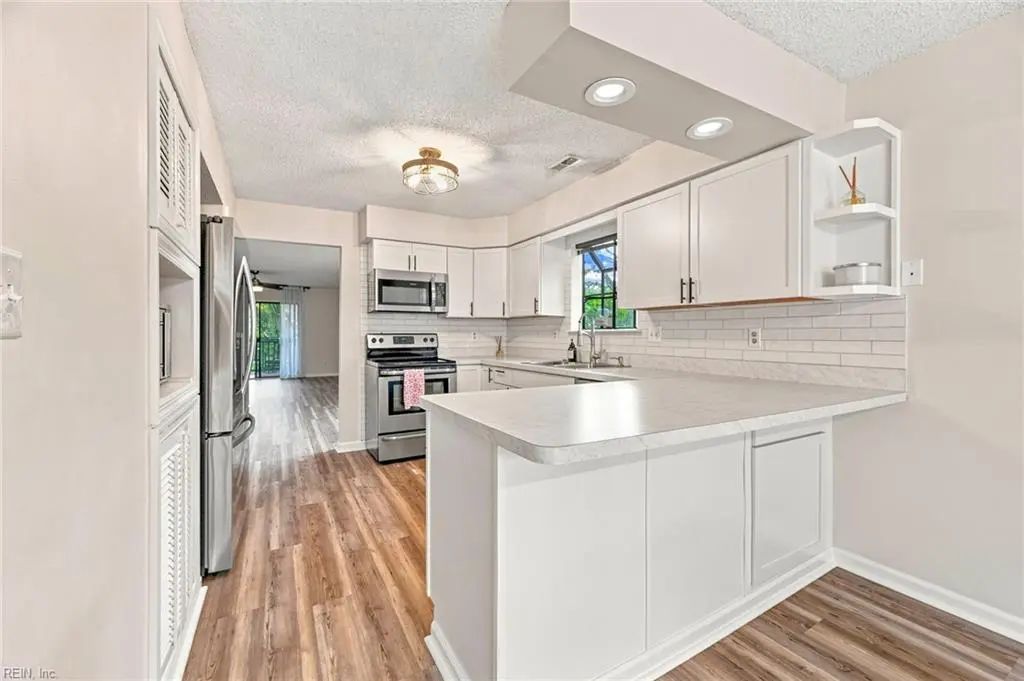 3016 Cape Henry Ct, Virginia Beach